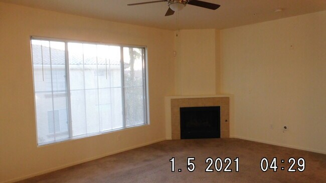 Building Photo - 7143 S Durango Dr