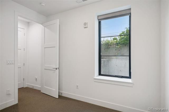Building Photo - 4273 E 8th Ave