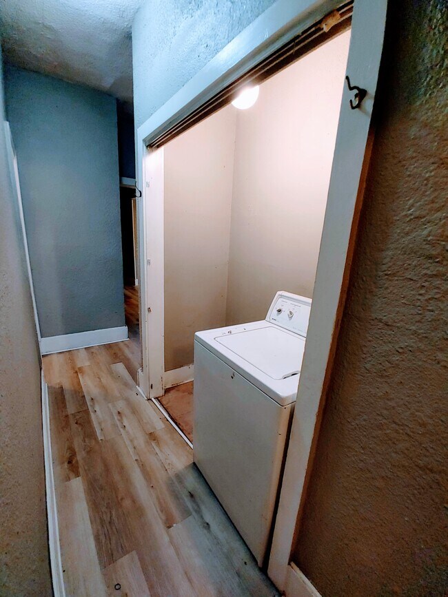 Building Photo - 232 Cansler Ave