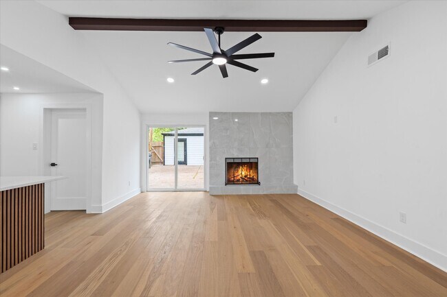 Building Photo - 10730 Wickersham Ln