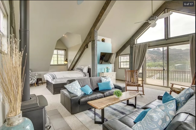 Building Photo - Serene Retreat Near Kolob Canyon – Fully F...