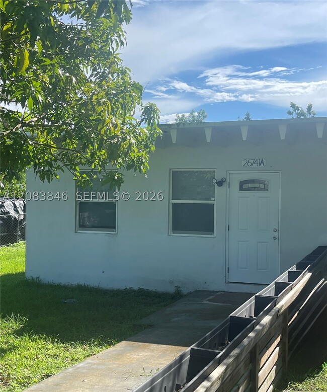 Building Photo - 26741 SW 139th Ave