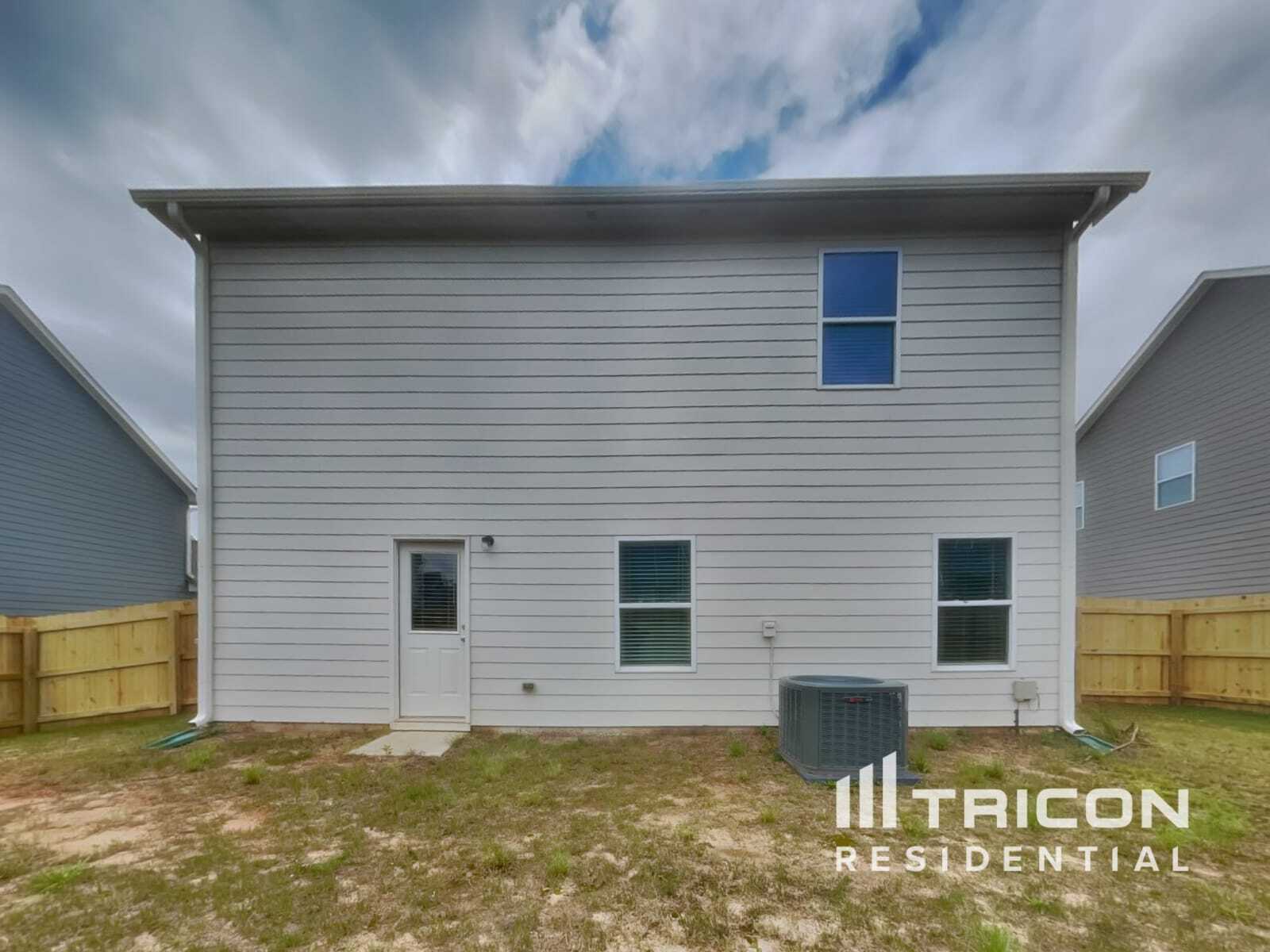 Building Photo - 513 Moline Wy