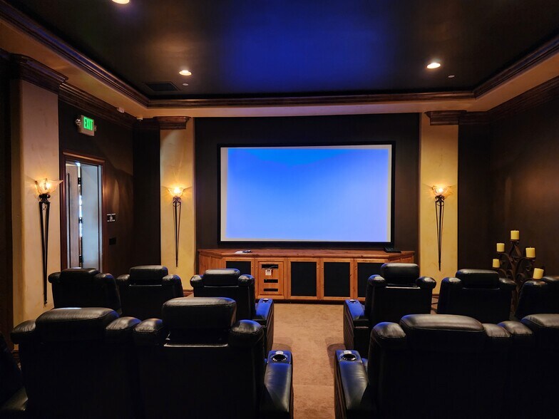 Building Photo - 1030 N 995 W