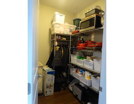 Building Photo - 380 W Broadway