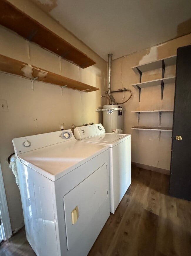 Building Photo - Spacious and Affordable Needles Ca home