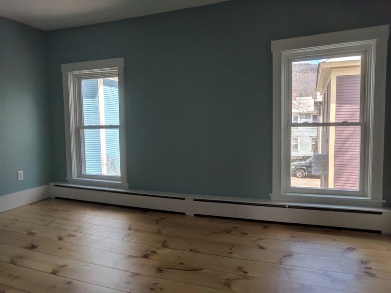 Building Photo - 75 Green Street
