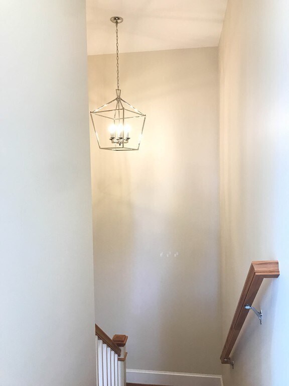 Building Photo - 43 Mansfield St