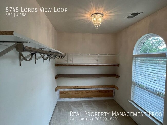 Building Photo - 8748 Lords View Loop