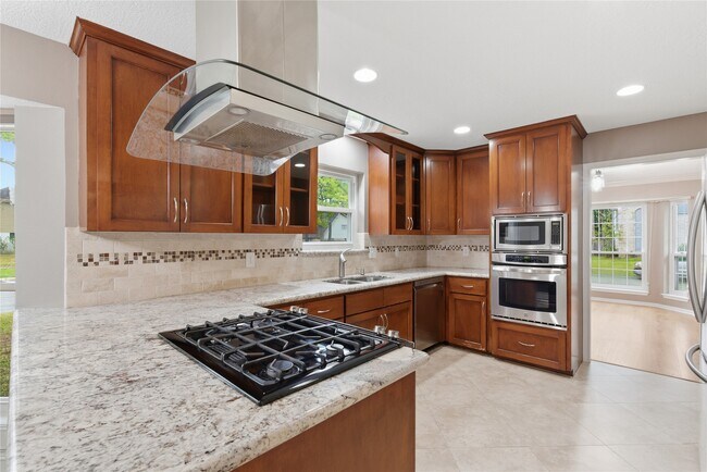 Building Photo - 12635 Ivyforest Dr