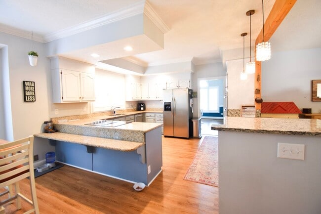 Building Photo - Coming Soon: 3 Bedroom 3 Bathroom with Pool