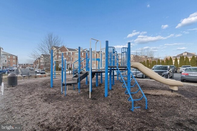 Building Photo - 20591 Geddes Terrace