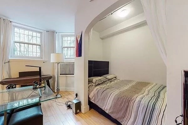 Building Photo - 228 Commonwealth Ave