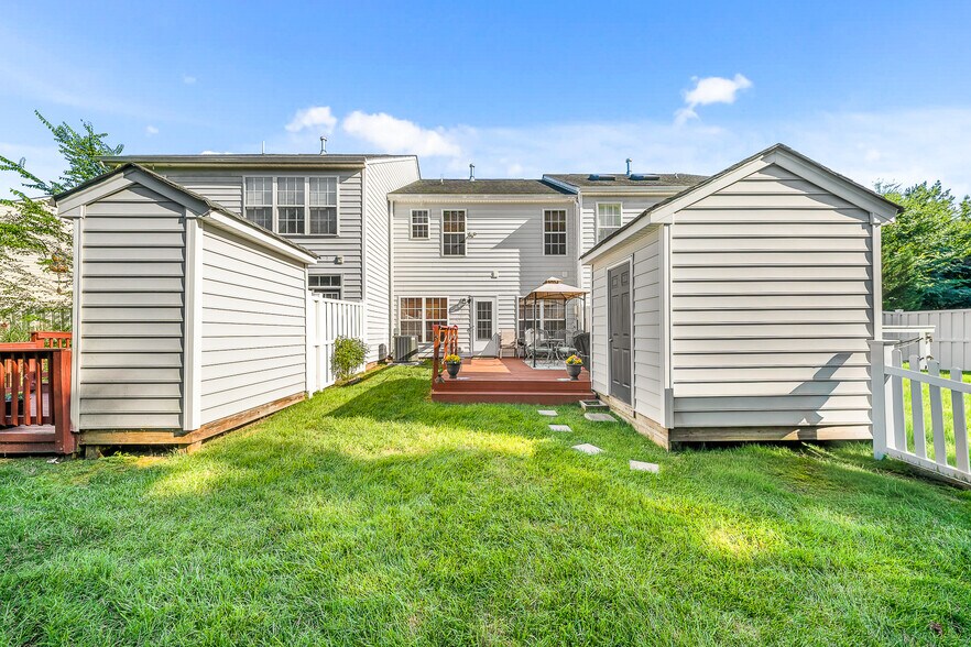 Building Photo - 958 Wellston Ct
