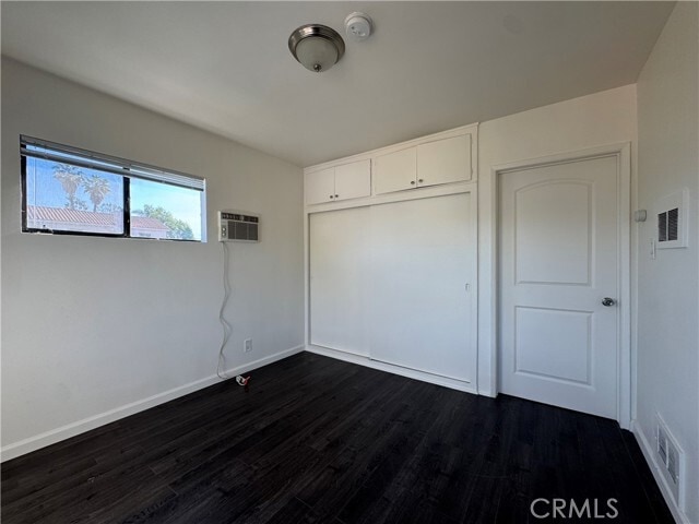 Building Photo - 1422 Talmadge St