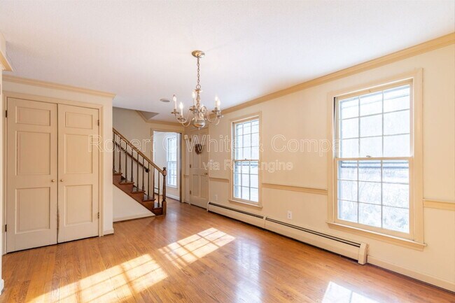 Building Photo - 57 Ellise Rd