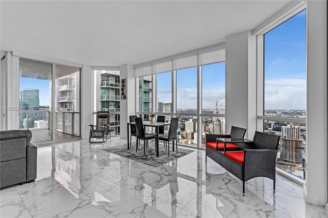 Building Photo - 244 Biscayne Blvd