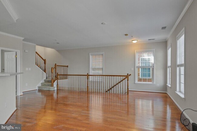 Building Photo - 4619 Hummingbird Ln