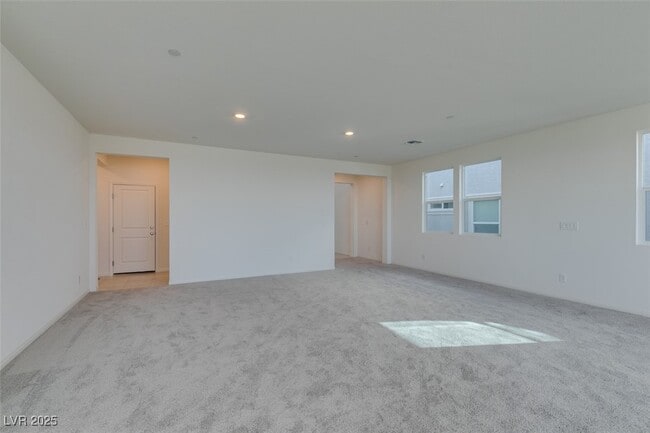 Building Photo - 5632 Hill Spire St