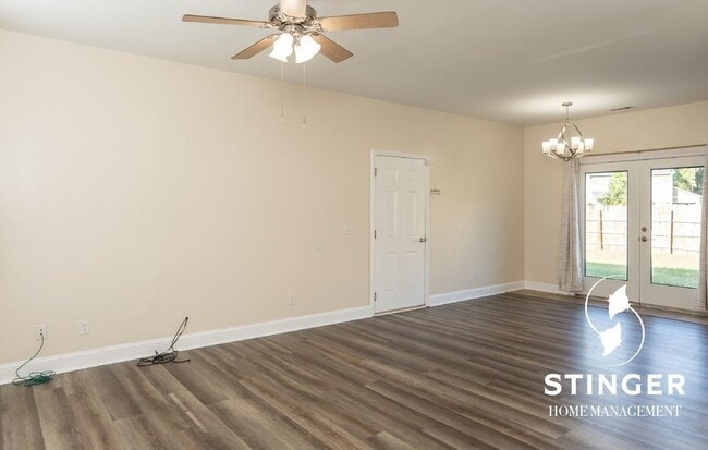 Building Photo - 28 Spearmint Cir