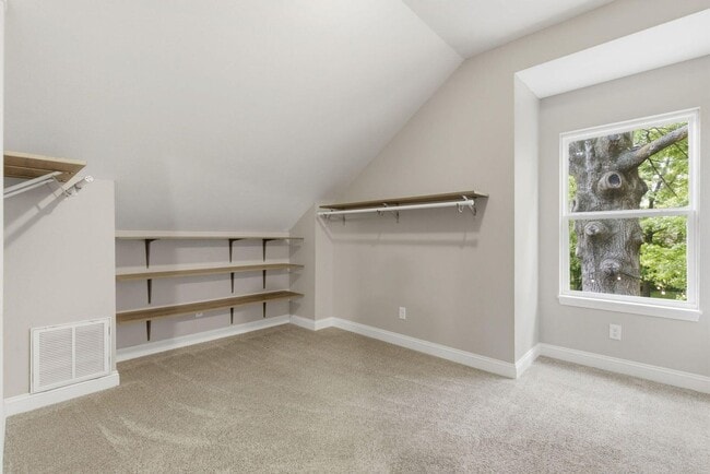 Building Photo - Updated 4-bedroom, 2-bath home in the Rountree neighborhood
