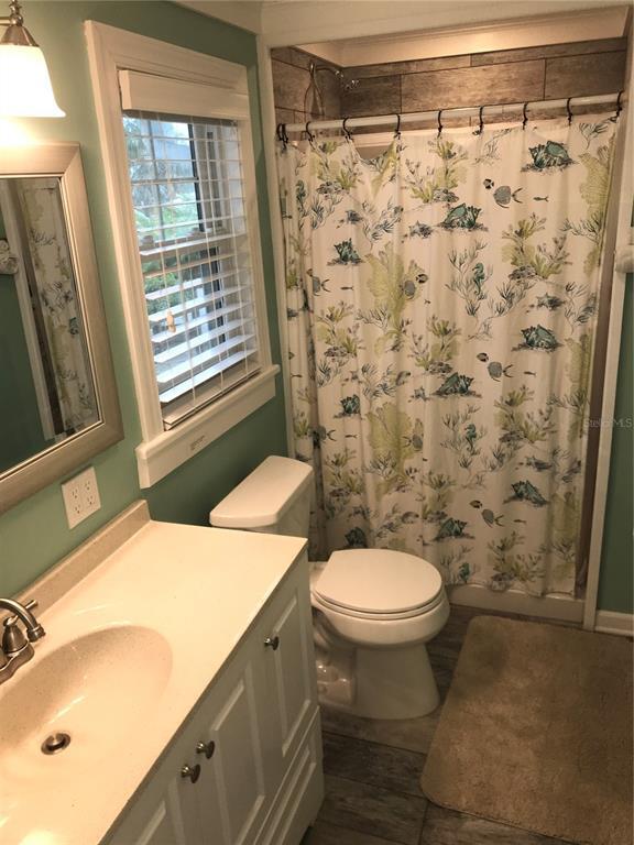 Building Photo - 305 57th St