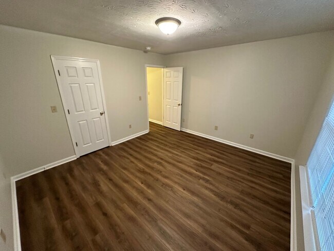 Building Photo - 239 Simba Way