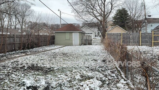 Building Photo - 234 Fillmore St