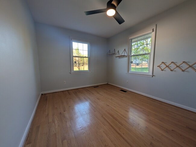 Building Photo - 6138 Village Hwy