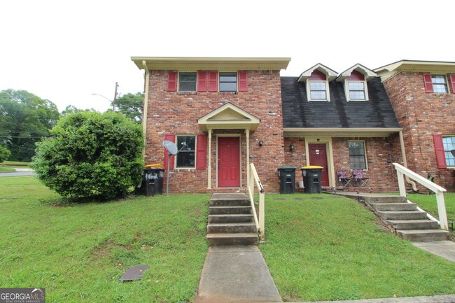 Primary Photo - 162 E 11th St SE