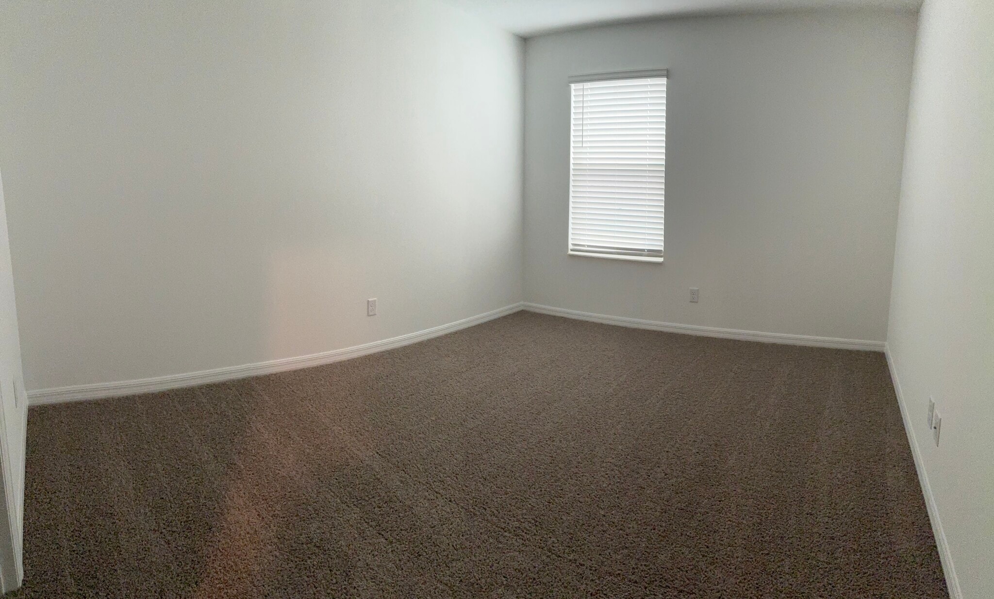 Building Photo - 3258 Autumn Rock Dr
