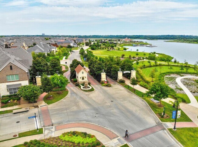 Building Photo - 3927 Cascade Sky Dr