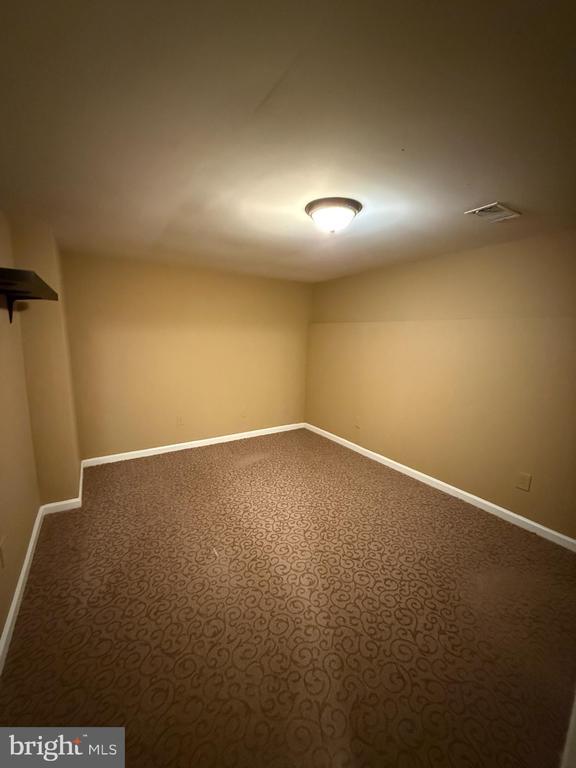 Building Photo - 4221 Devonwood Way