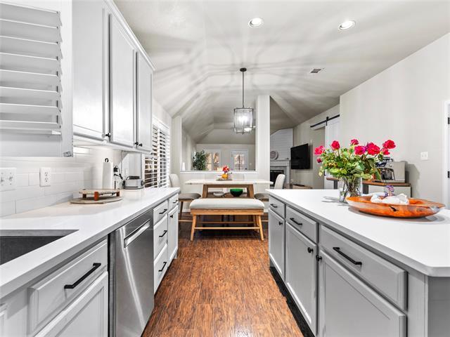 Building Photo - 2005 Michelle Creek Dr