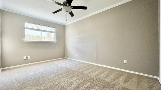 Building Photo - 11909 Hardwood Trail