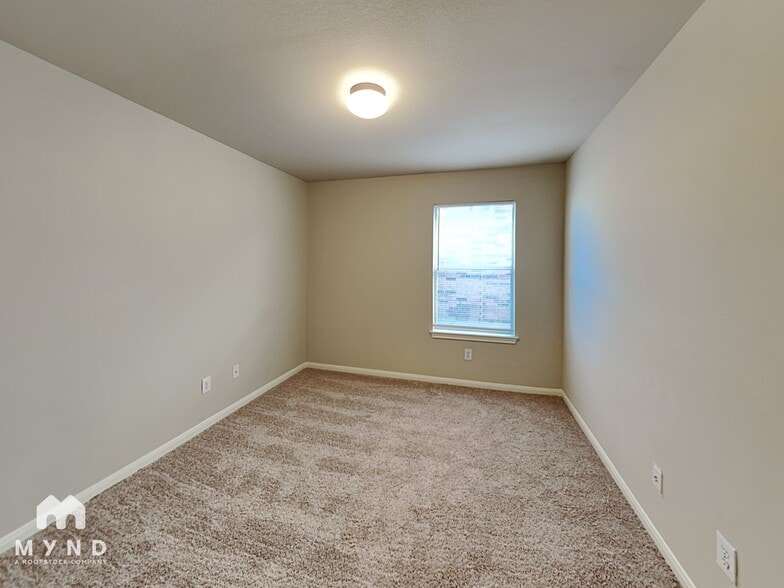 Building Photo - 3909 Bandice Ln