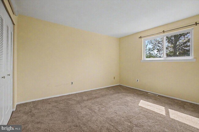 Building Photo - 2282 Suzann Dr