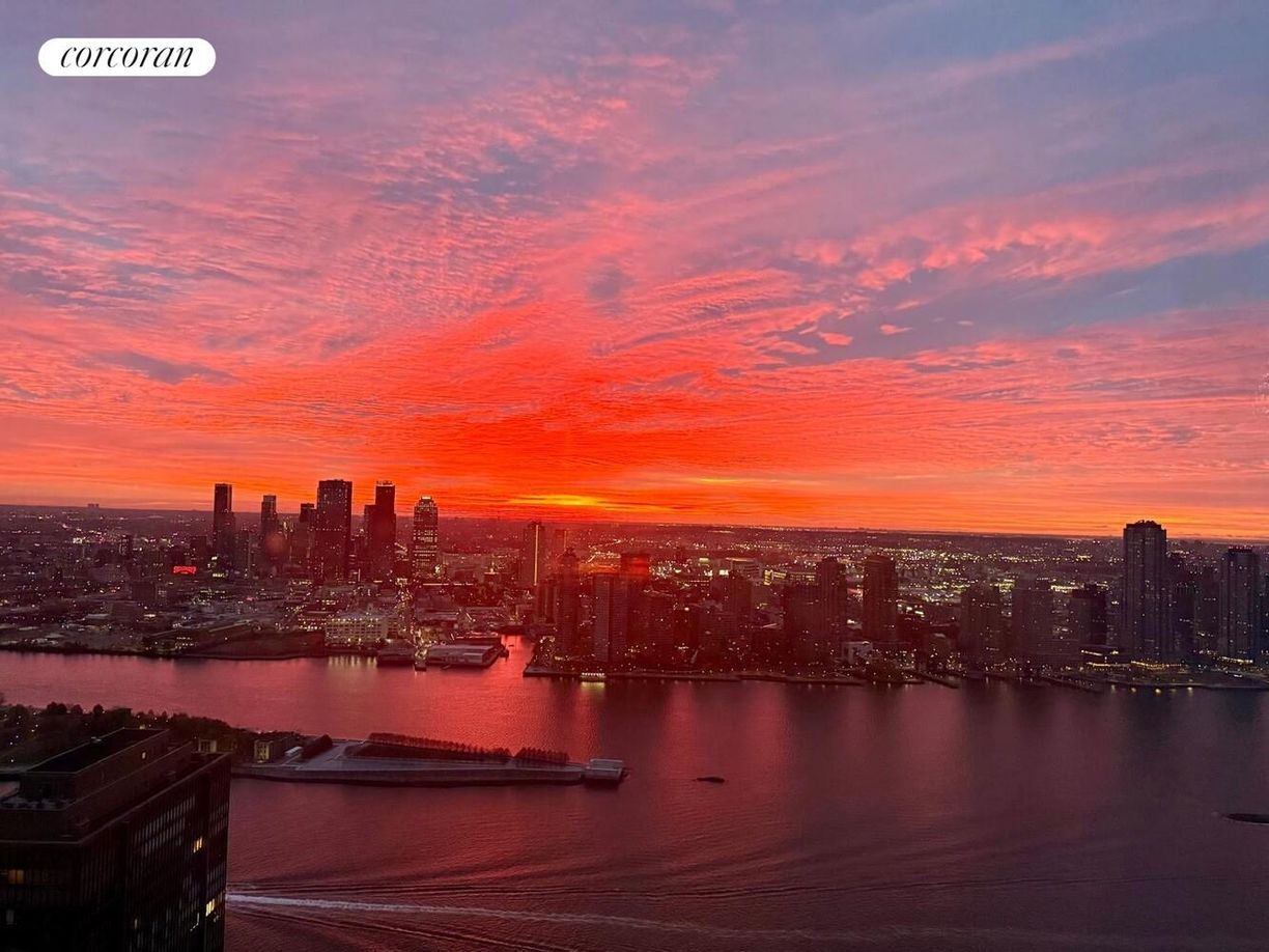 Building Photo - 845 United Nations Plaza