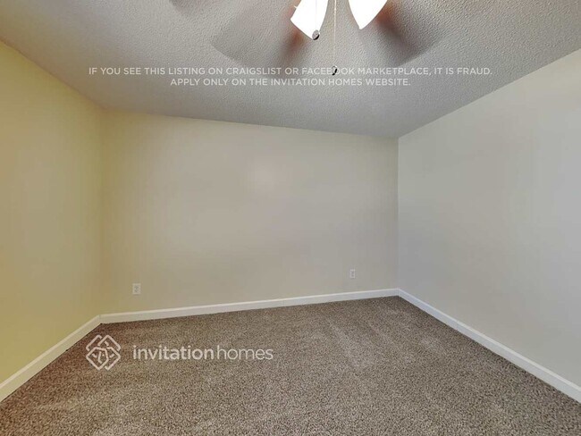 Building Photo - 2108 Genesis Dr