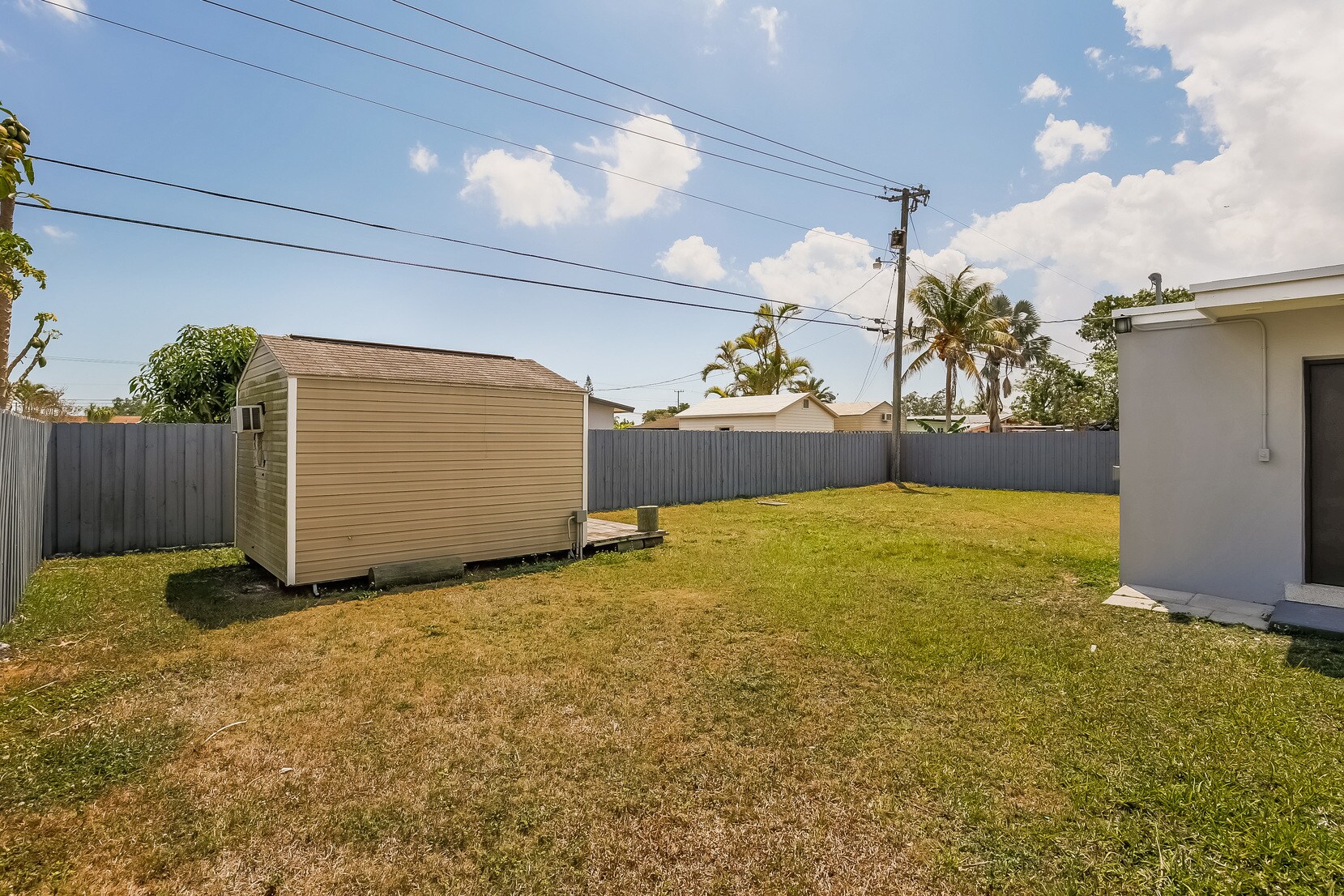 Building Photo - 17221 SW 119th Ct