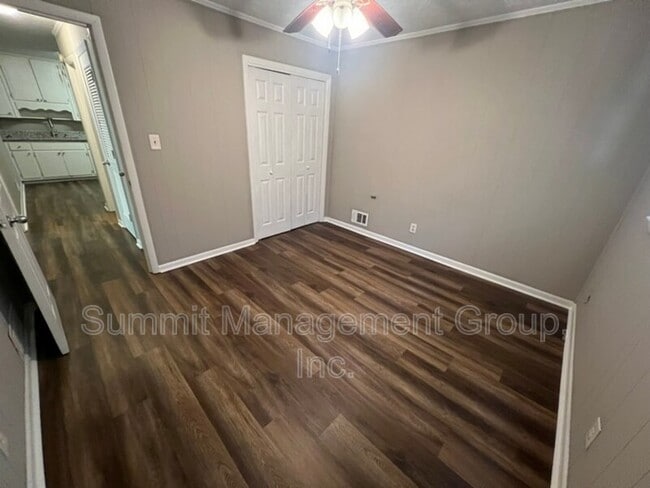 Building Photo - 8107 Cardav Ct
