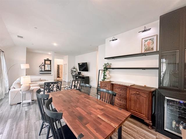 Building Photo - 1029 3rd St