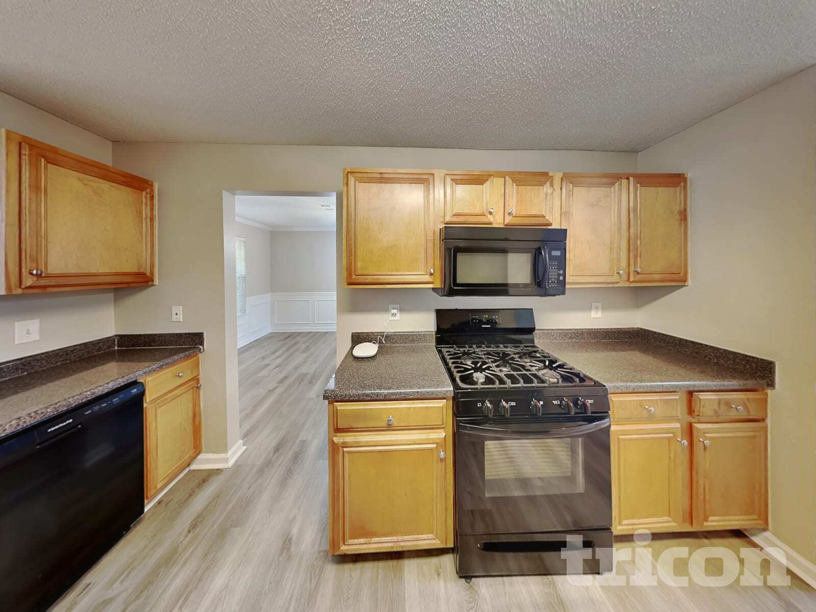 Building Photo - 345 Othello Dr