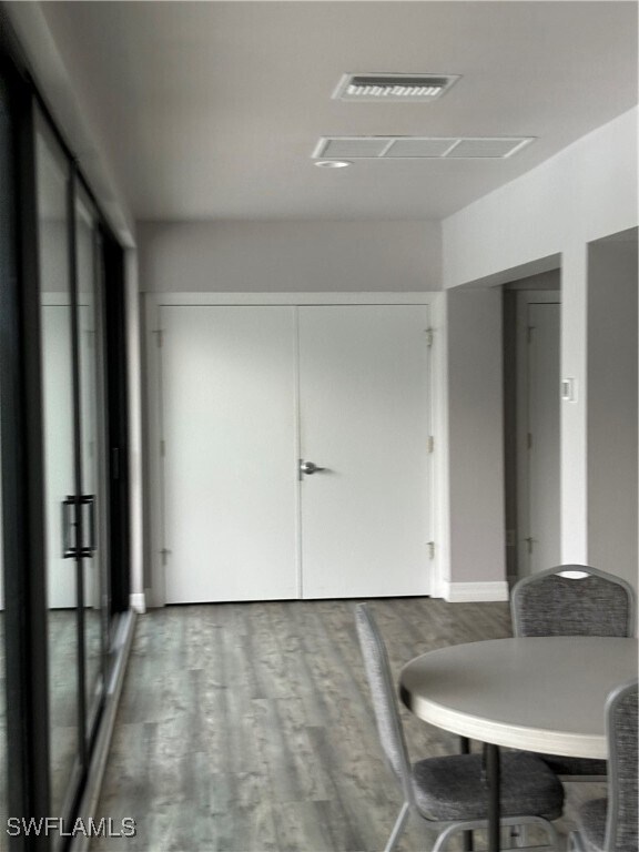 Building Photo - 4180 Looking Glass Ln