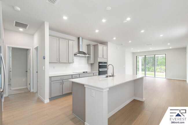 Building Photo - 221 Montgomery Ct