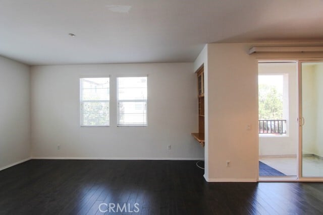 Building Photo - 941 S Bluff Rd