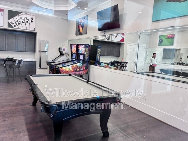 Building Photo - 2534 Hutch Ln