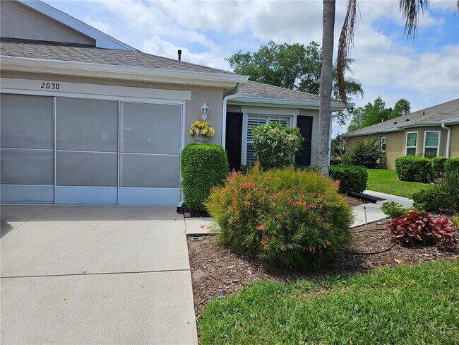 Building Photo - 2038 Grantham Greens Dr