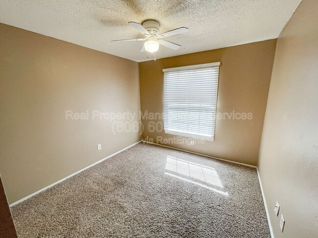 Building Photo - 2108 77th St