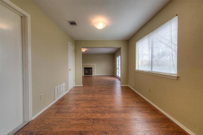 Building Photo - 11701 Ruffed Grouse Dr